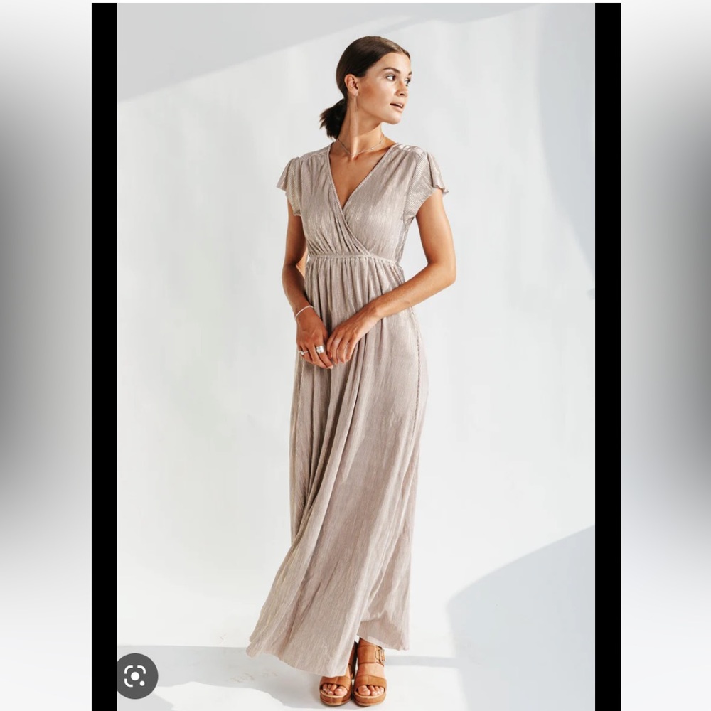 🆕 Piper and Scoot The Stella Shimmer dress in lavender grey size L